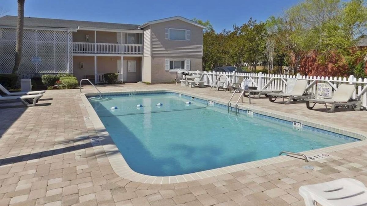 Download Dos dormitorios hoteles en myrtle beach For iPhone Free