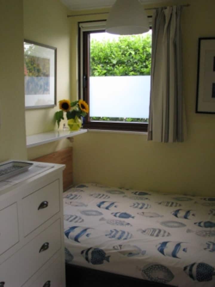 Chumba cha kulala 3, kitanda kidogo cha watu wawili