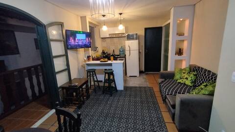 Apt Full Center with 2 Bedrooms Wifi Garage