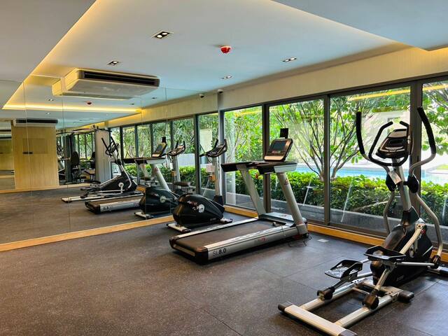 •3 bedrooms/Pool View/BTS Ekkamai/Sukhumvit gallery image 3