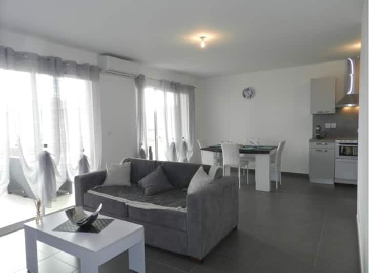Appartement F3 Les Pieds Dans L'eau - Corsica