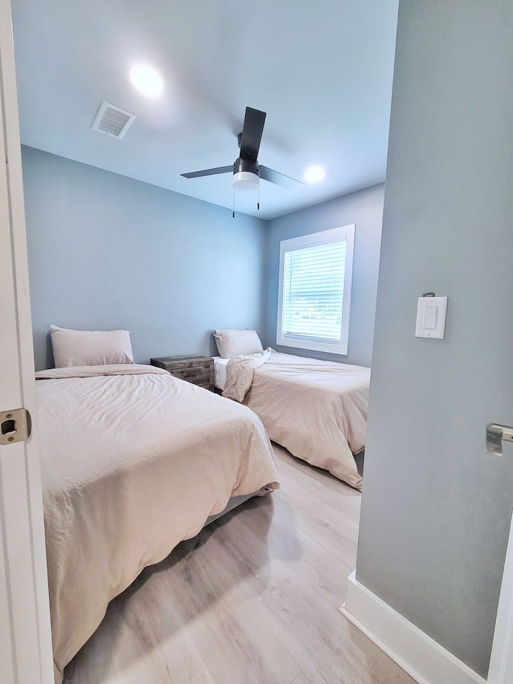 سريران مزدوجان