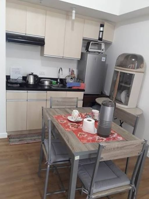 Cooking and dining area