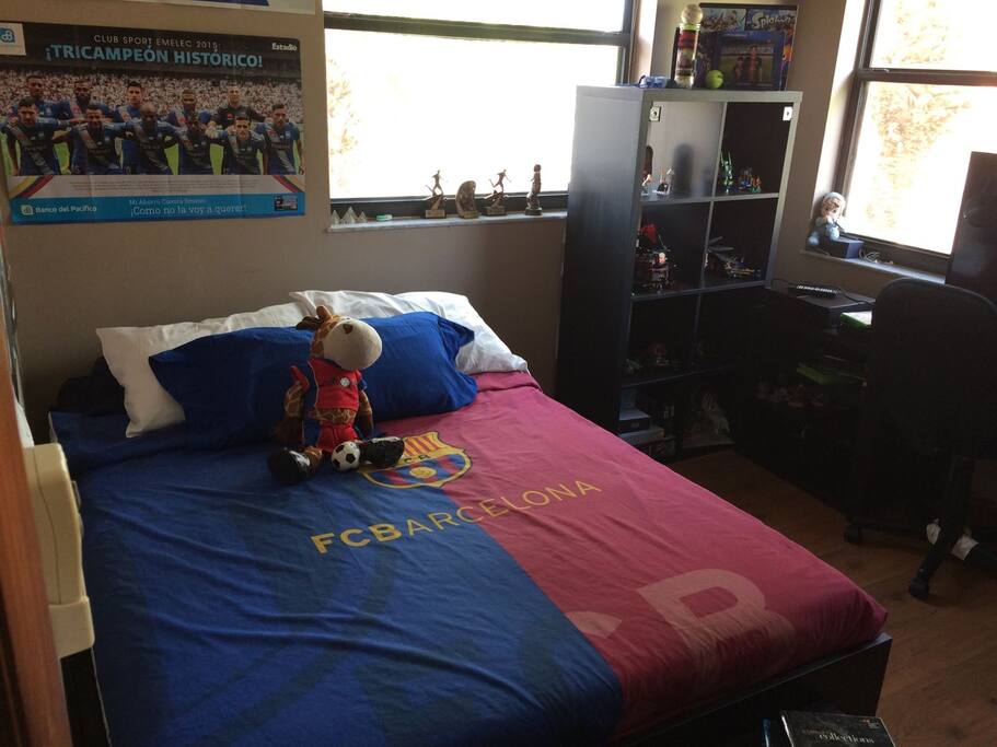 FULL BED/ CAMA TAMANO FULL