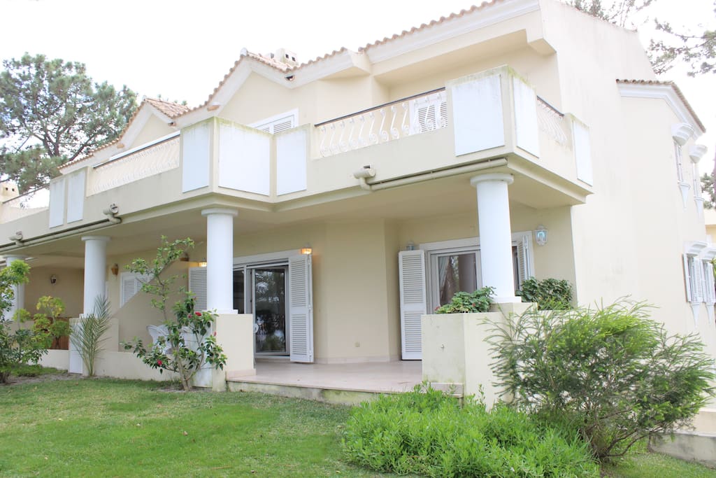 Apartamento no piso térreo