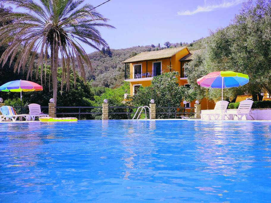 Gemeinschaftspool