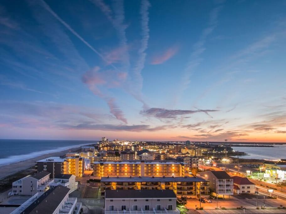 Gateway Grand, 1005 - City View
