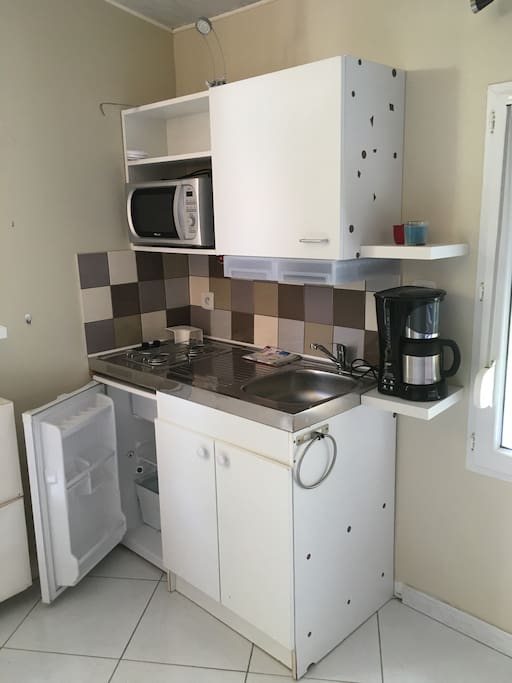Coin Kitchenette