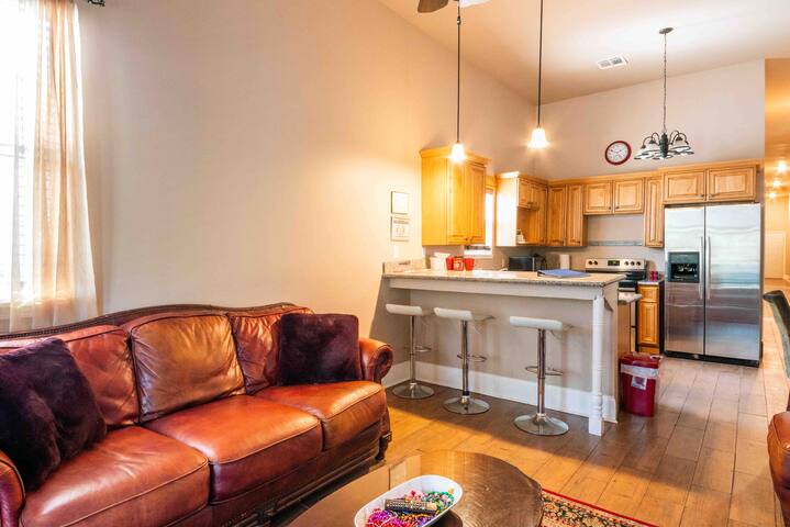 Jazz Fest Home: Jazz Under the Oaks 22-CSTR-12378 gallery image 4