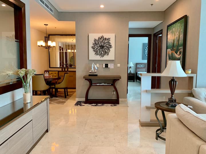 Luxurious 2BR Apartment