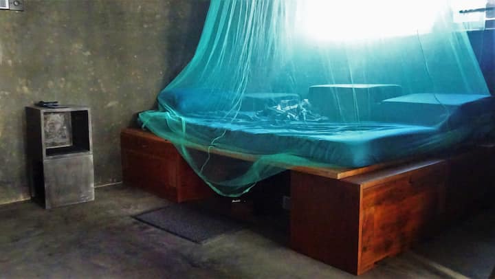 Schlafzimmer 2