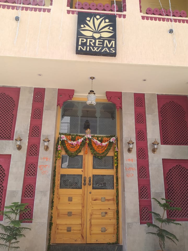 Prem Niwas, Boutique Hotel With Family Studios - Jaipur