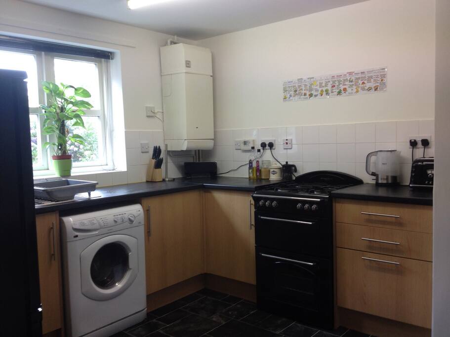 Dishwasher - Washing Machine & Dryer!