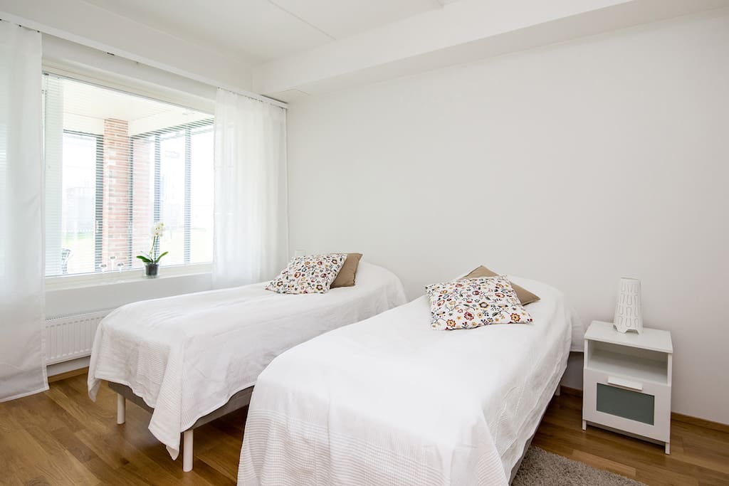 Makuhuone
Sovrum
Bedroom
