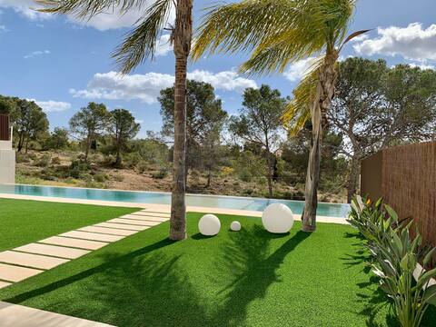 Benidorm villa with infinity pool.