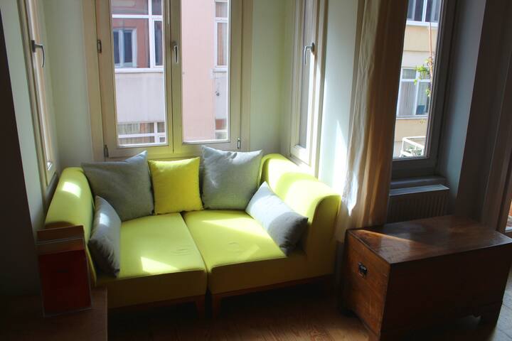 Calm Apartment – near BOSPHORUS & TAKSIM SQUARE gallery image 4