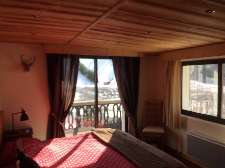 Chambre 1 avec balcon Sud