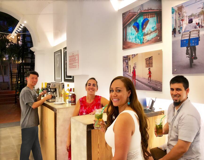 Lobby Reception, Coffee & Rum Bar