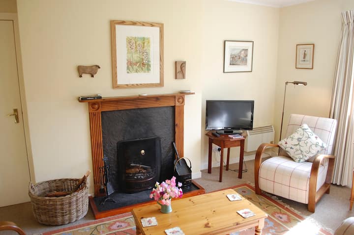 Strathan Cottage, Attadale Estate, Lochcarron - Plockton