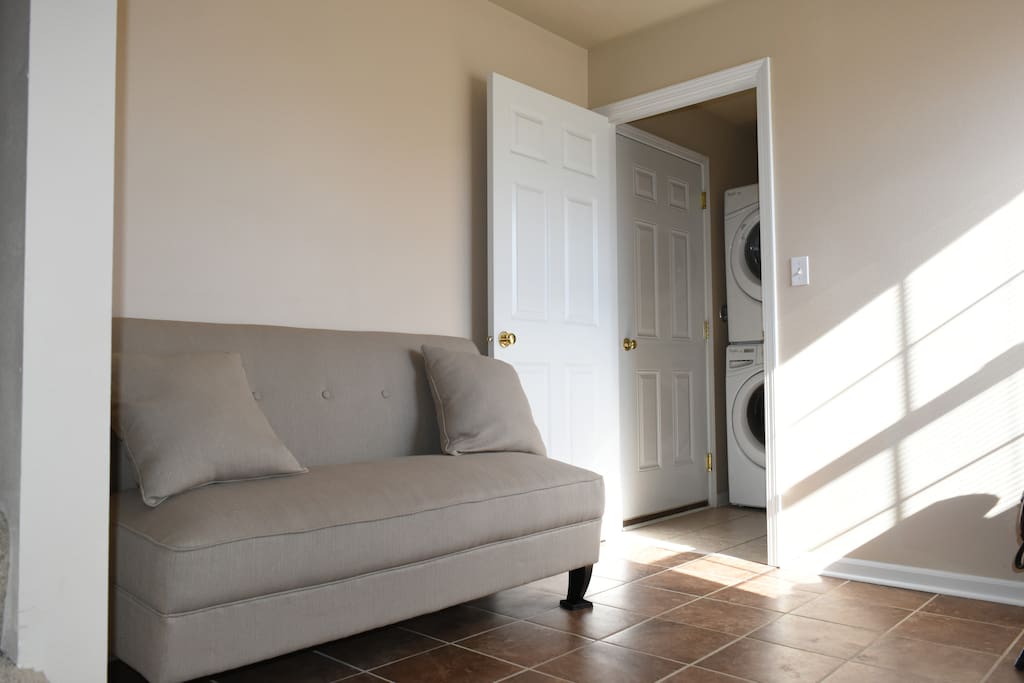Entry way and laundry room