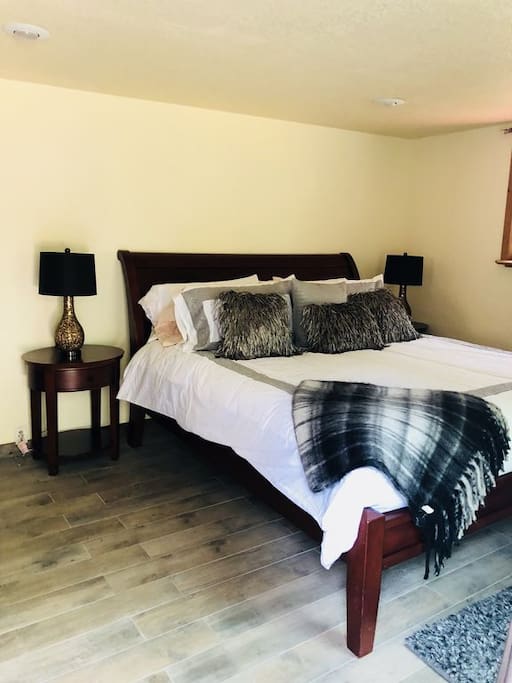 Queen Suite