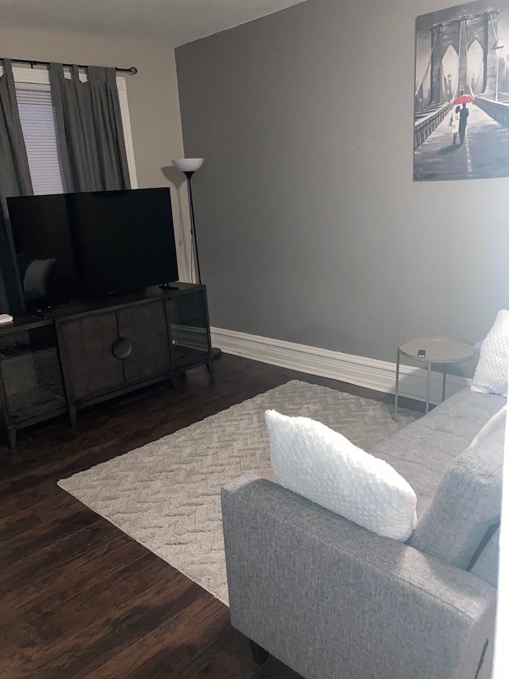 Family Home Built For 6 - Reading, PA