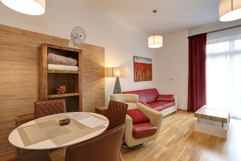 Top performing Airbnb: Panoramic Spa View Stay | Balcony & Top Location in Mariánské Lázně
