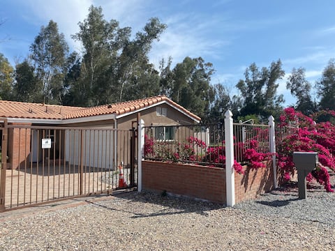 Entire House 3 rooms 2 baths 4 beds Lake Elsinore