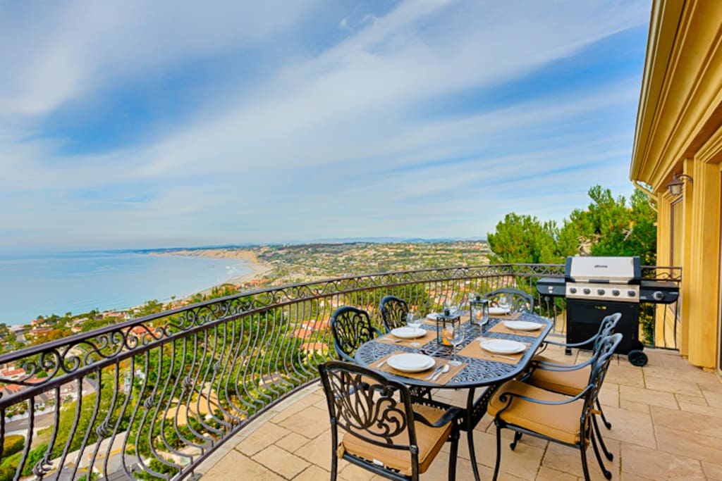 La Jolla ocean view from terrace with dining for 6 and grill.