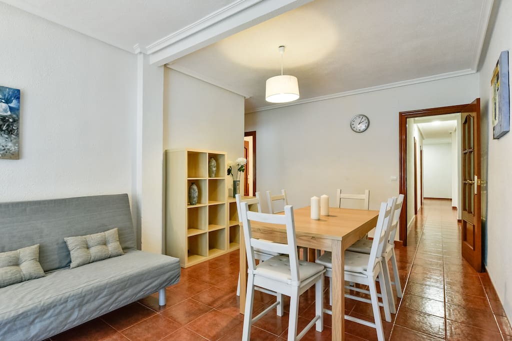 Living room 5