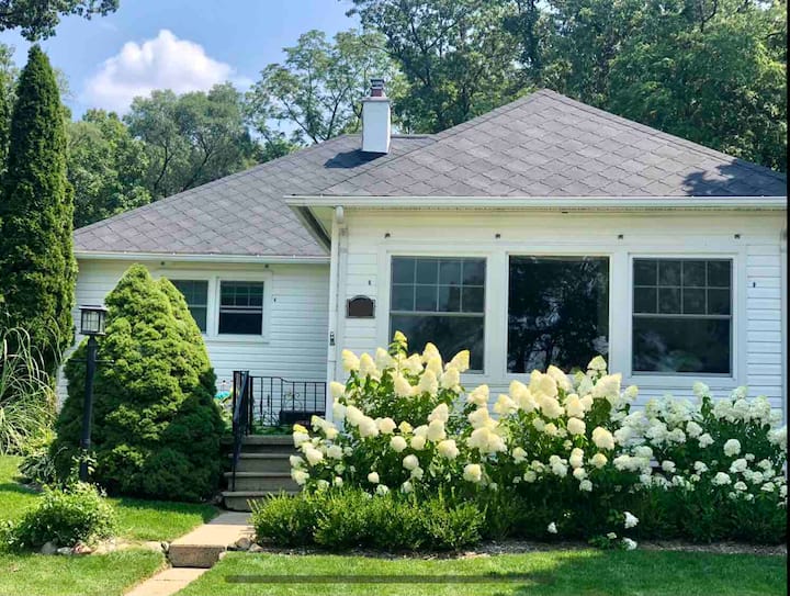 Gull Lake Vacation Rentals & Homes Michigan, United States Airbnb