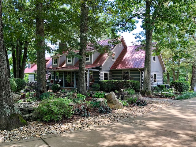 Airbnb Cedars Of Lebanon State Park Vacation Rentals Places