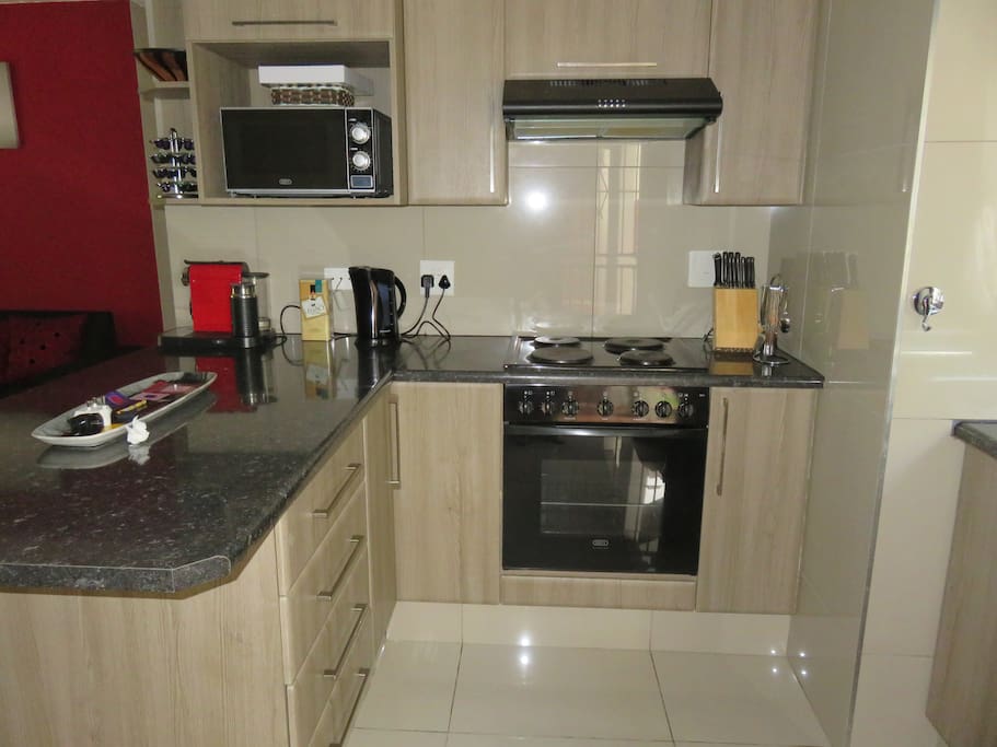 Oven and microwave