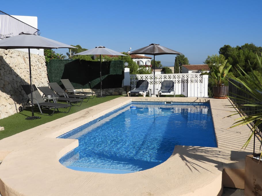 Pool-Terrasse