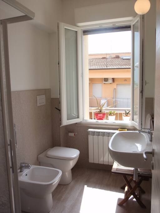 bagno con doccia