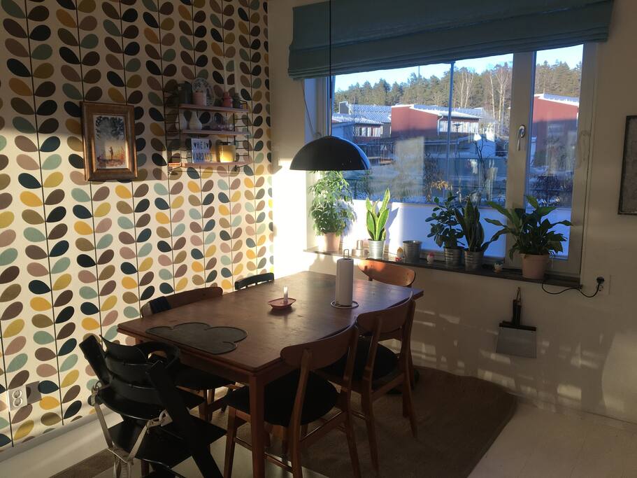 Kitchen table