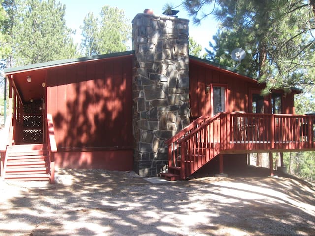 Jh Pine Close To Lake Pactola And All Attractions Cabins For