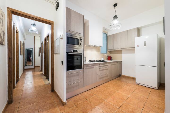 VIDRE HOME PLAZA REAL on LAS RAMBLAS gallery image 5