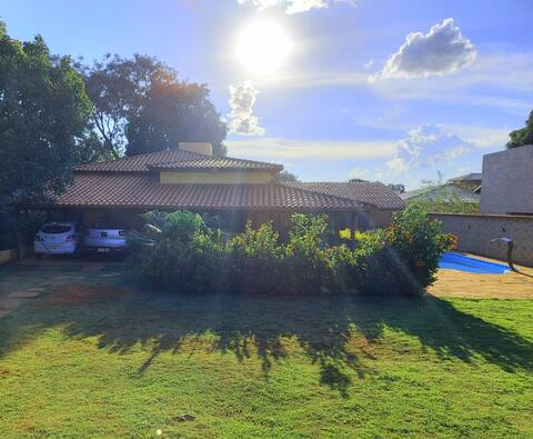 House in gated community 60Km from Praça 7, BH