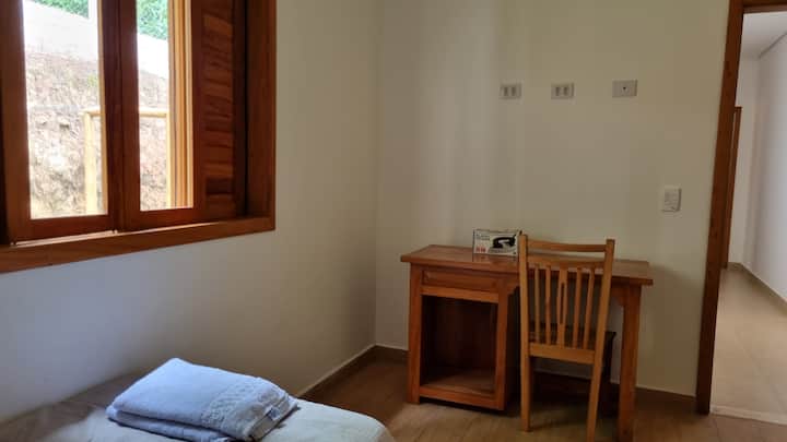 Dhomë gjumi 1