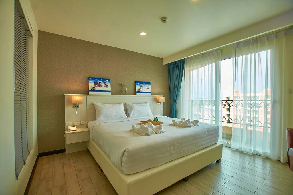 room3.jpg
