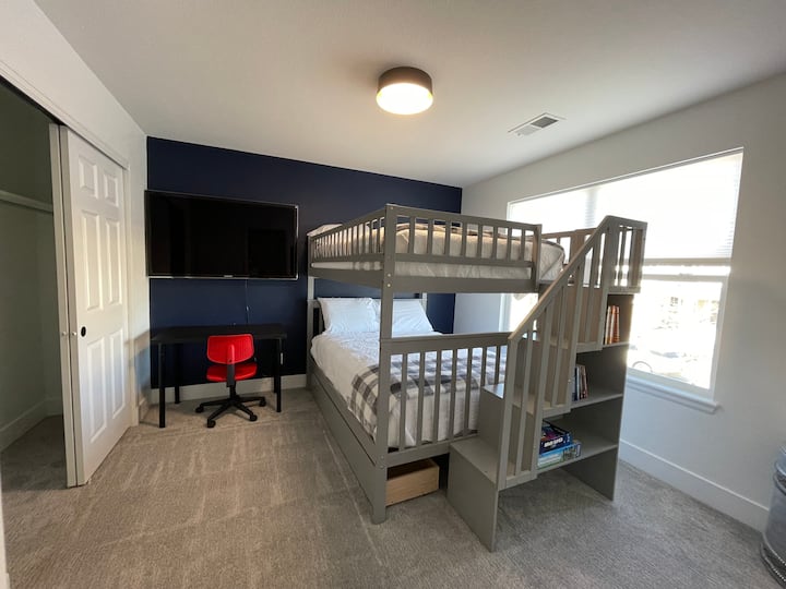 საძინებელი 3