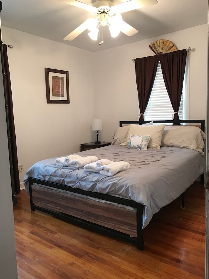 配有标准双人床的亚洲客房