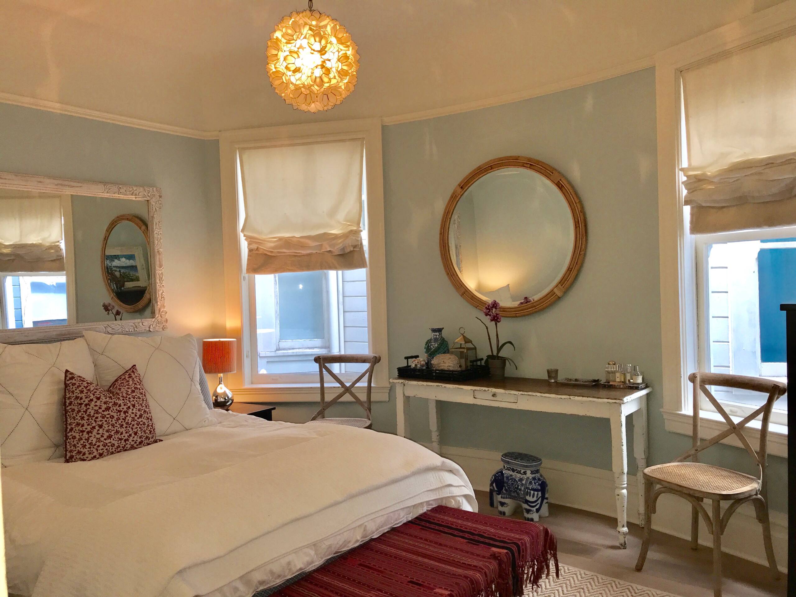 Condo in San Francisco · ★4.95 · 3 bedrooms · 3 beds · 2 baths - Image 19