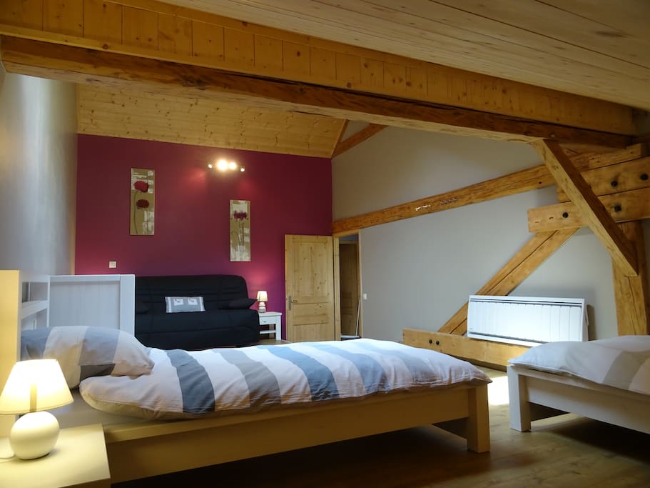 1 ere chambre avec 2 couchages