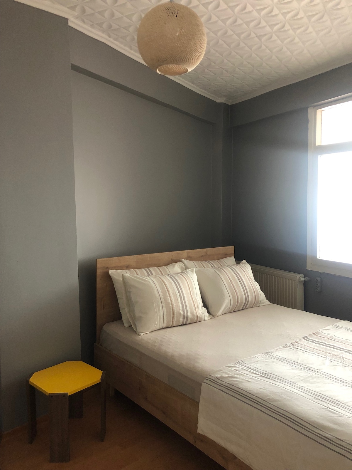 غرفة النوم 2