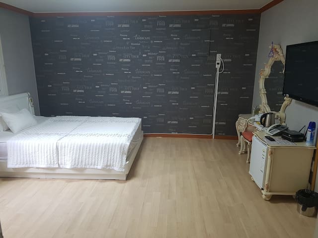 대운산참숯찜질방 - Point of Interest - Yangsan | Airbnb®