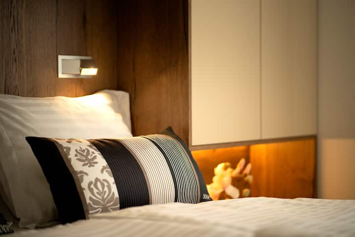 1. Spálňa (prízemie)