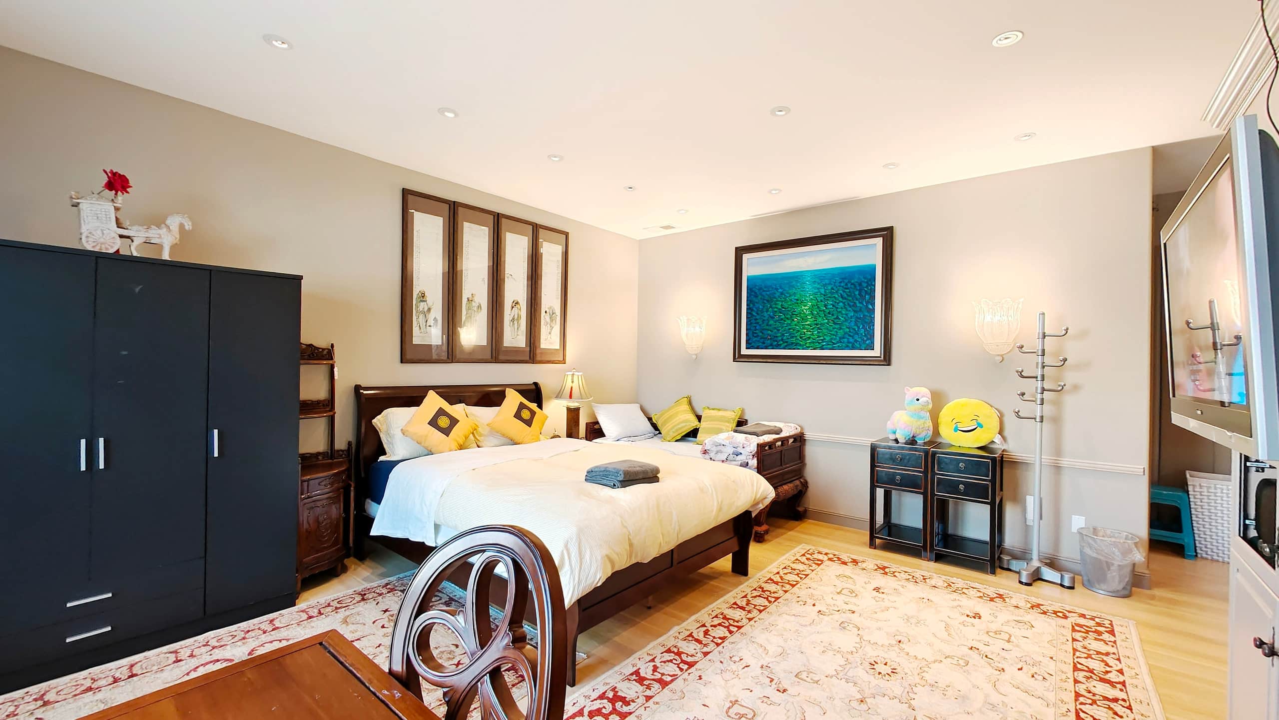 Home in San Francisco · ★4.91 · 1 bedroom · 2 beds · 1 bath - Image 7