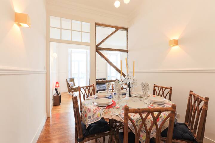 Lisbon Secret Charming 4 rooms Baixa flat gallery image 5